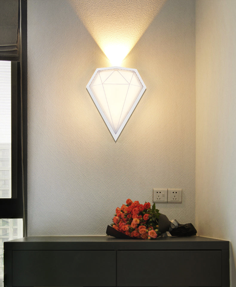 Modern Metal 1-Light Wall Mount Lamp Diamond Outdoor Wall Sconce for Balcony