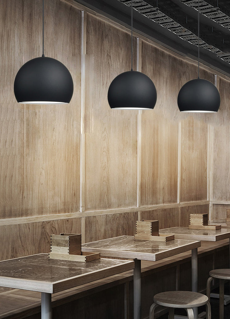 1-Licht-Globus-Anhänger Licht, nordische Makkaron-Metall-Pendelleuchte für Bar