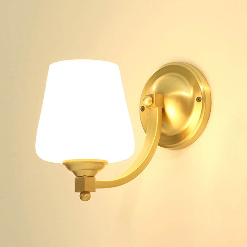 Illuminazione a parete interno Apparecchio di lampada a parete minimalista con tonalità di vetro latte