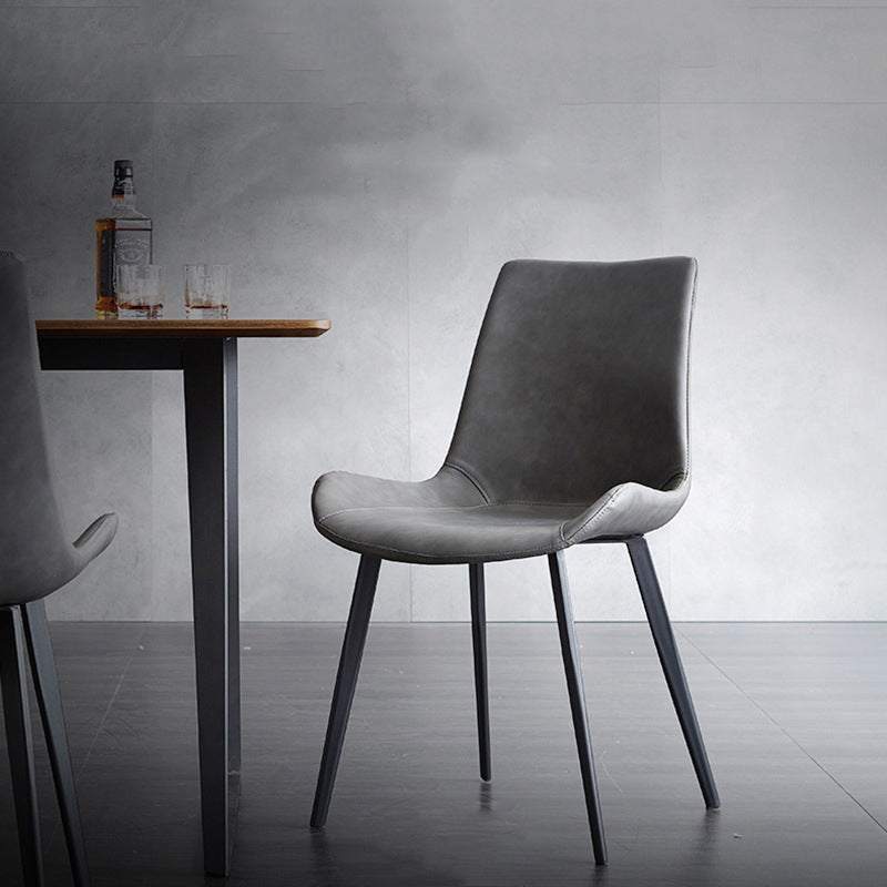 Chaise de cuir en faux cuir de style moderne 20 '' Chaise de restauration Parsons large pour un usage domestique