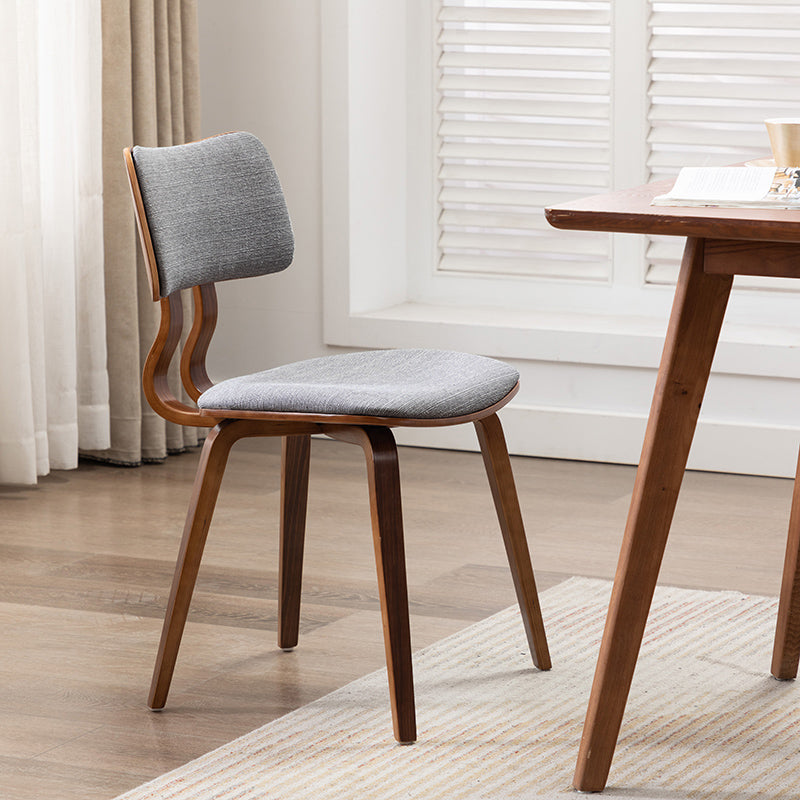 Chaise d'appoint contemporaine à la maison, chaise de salle à manger en bois rembourrée à dossier ouvert