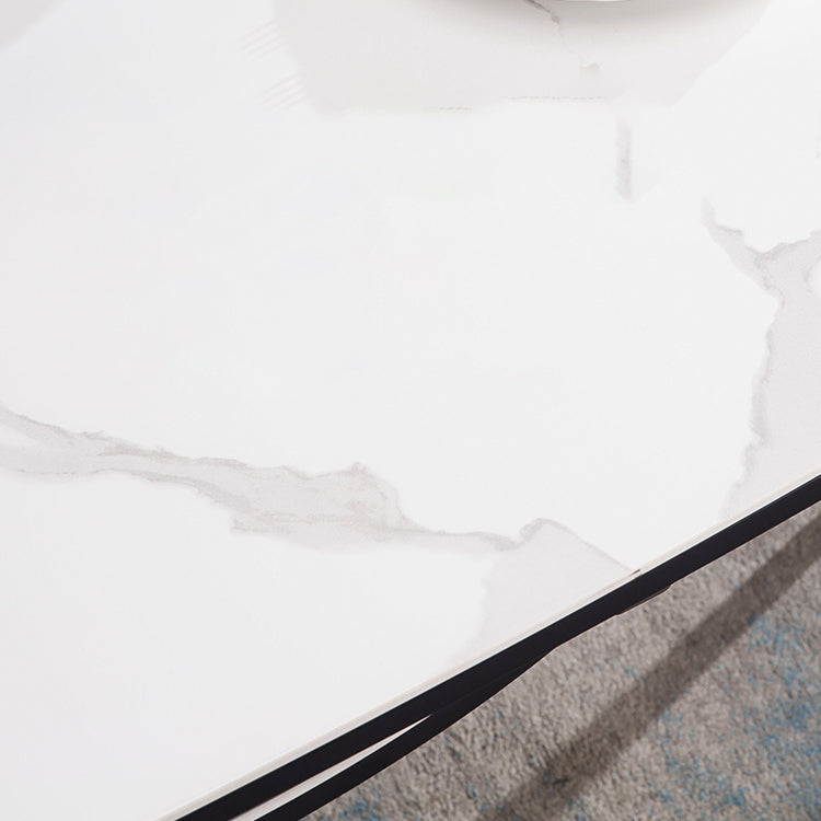 Zeitgenössischer Sinter -Stein -Essmöbel 4 schwarze Beine Tisch zusammenklappbar für die Küche