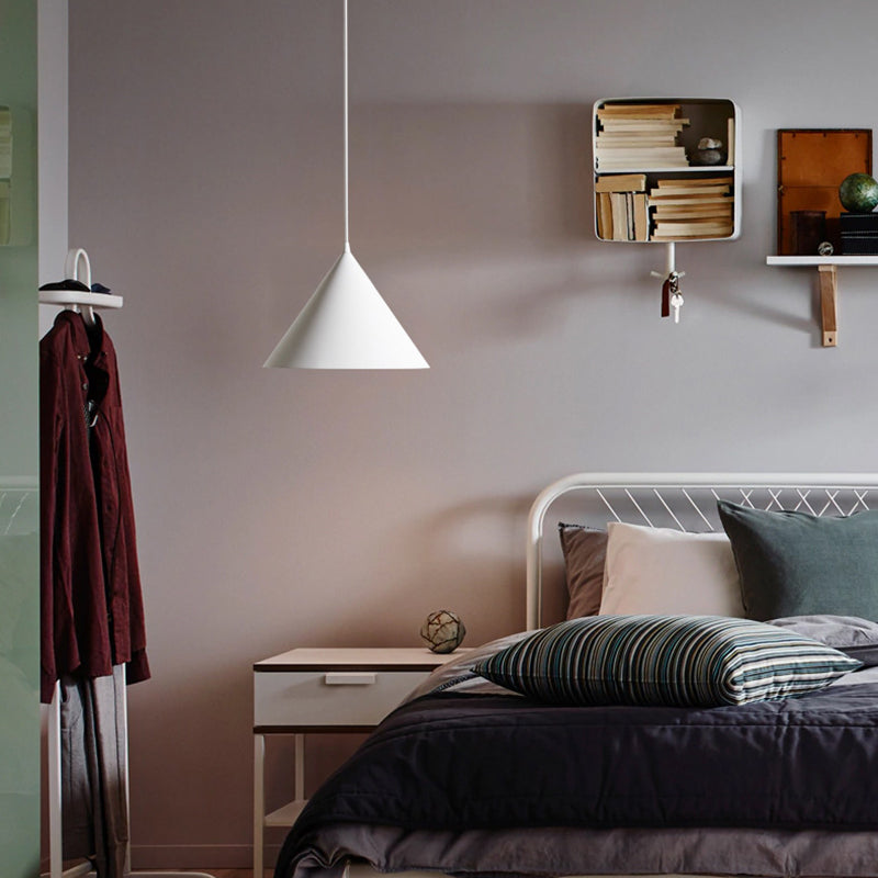 Triangle Metal Hanging Pendant Lamp 1-Light Modern Style Pendant Ceiling Lights