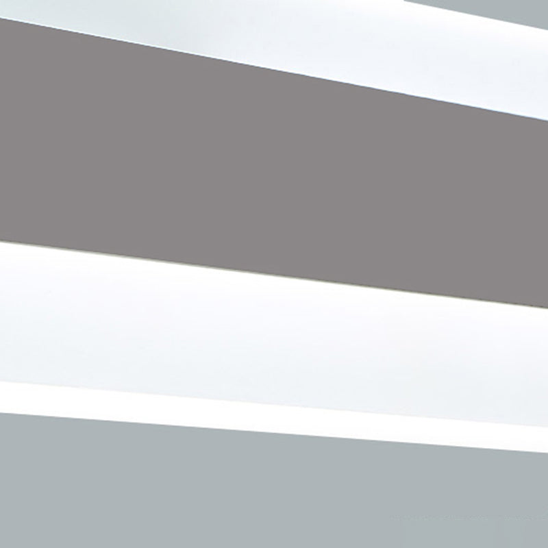 1-Light Linear Shade Wall Sconce Modern Simple Style Mirror Wall Lighting in Silver