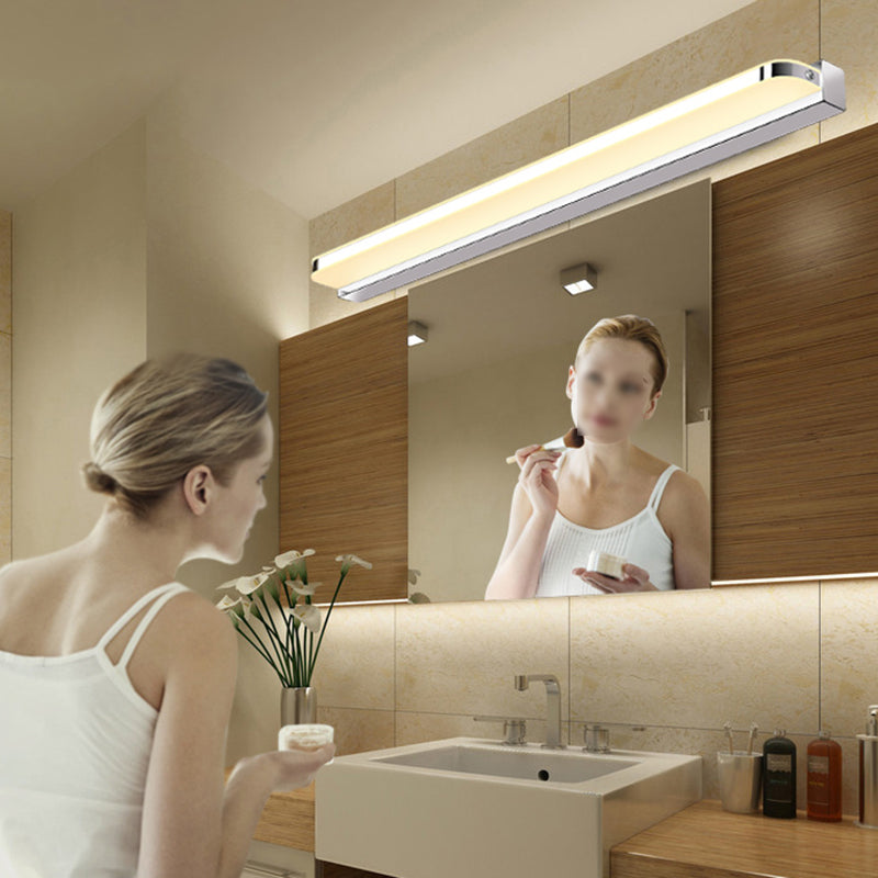 1-Light Linear Shade Wall Sconce Modern Simple Style Mirror Wall Lighting in Silver
