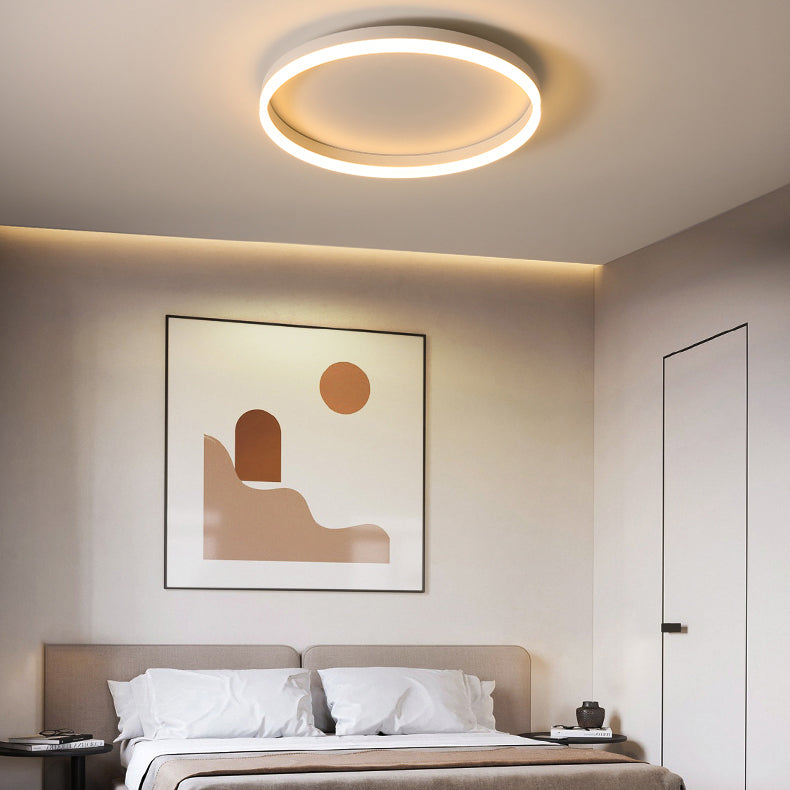 Acrylic Circular LED Ceiling Light in Modern Creative Style Wrought Iron Flush Mount for Bedroom