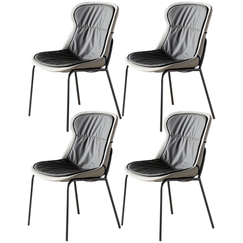 Chaises de salle à manger latérales en cuir Chaise latérale à oreilles rembourrée moderne avec pieds en métal