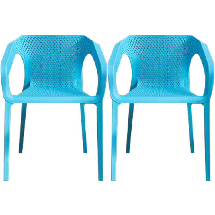 Chaise de salle à manger empilable multicolore de fauteuil en plastique de salle à manger de style contemporain
