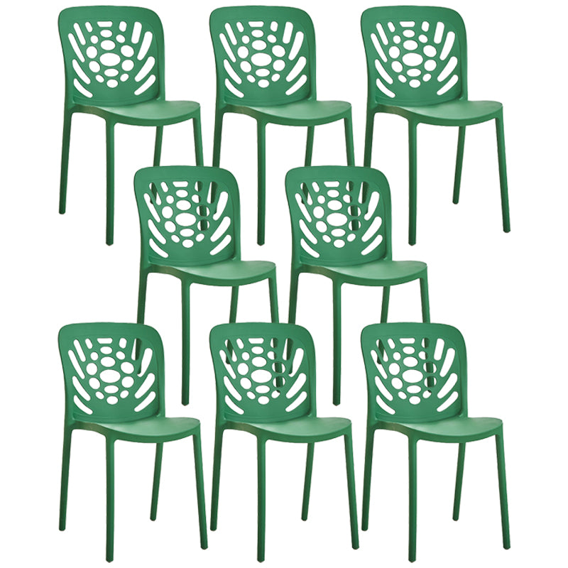 Chaise d'appoint empilable en plastique de Style Glam, chaise de salle à manger au fini mat pour un usage domestique