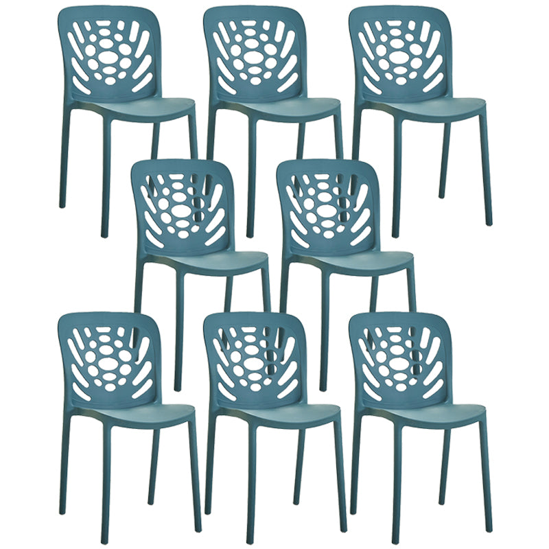 Chaise d'appoint empilable en plastique de Style Glam, chaise de salle à manger au fini mat pour un usage domestique