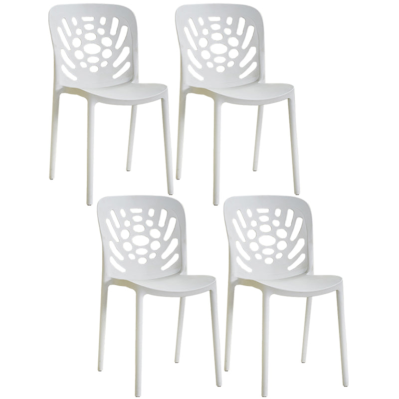 Chaise d'appoint empilable en plastique de Style Glam, chaise de salle à manger au fini mat pour un usage domestique