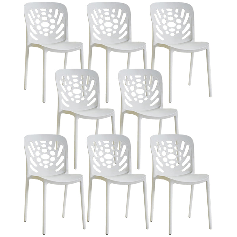 Chaise d'appoint empilable en plastique de Style Glam, chaise de salle à manger au fini mat pour un usage domestique