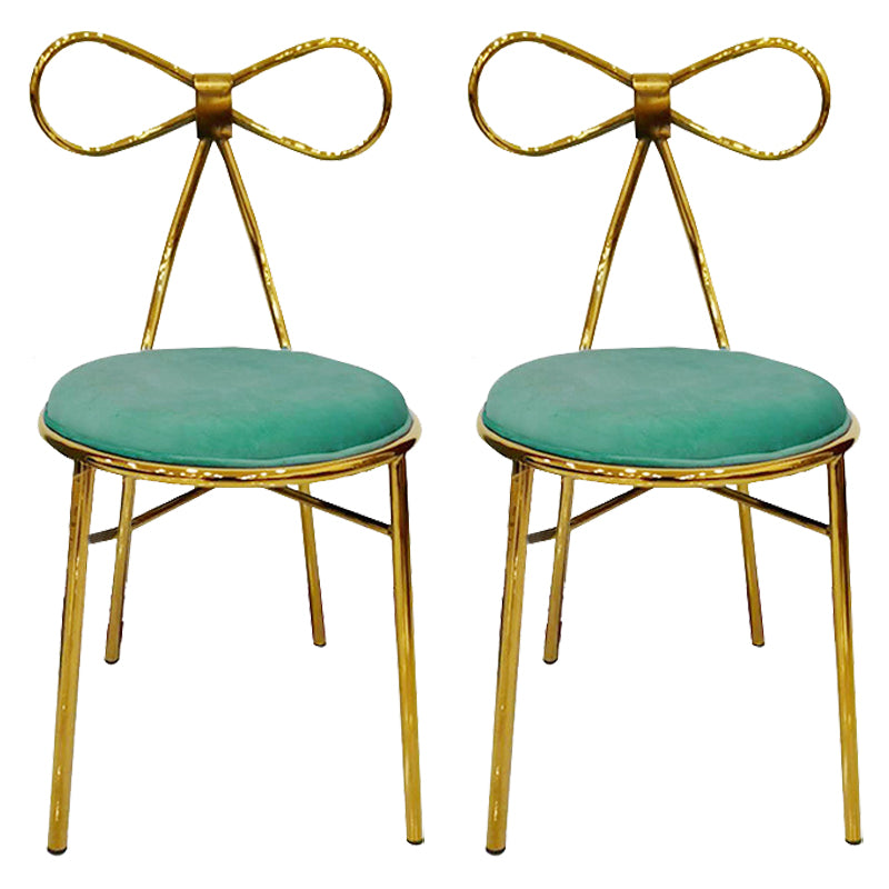 Chaise d'appoint en métal de style Glam, chaise de salle à manger à dossier ouvert avec pieds dorés pour un usage domestique