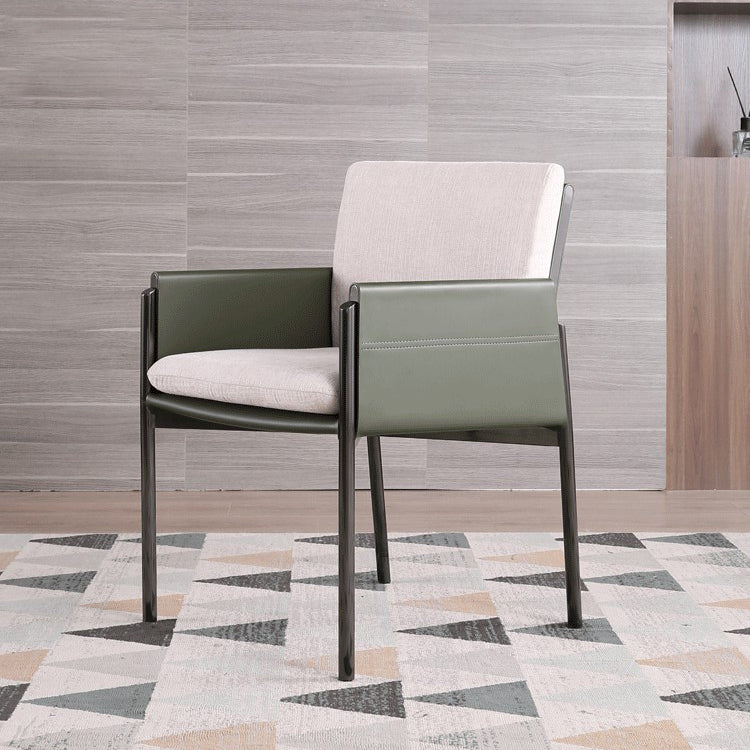 FAILLE CHAISE DE RONDINAGE CONTREMENTAIRE CHAISE MATTE FINE MISE SOIND BACK DINDING TAIR
