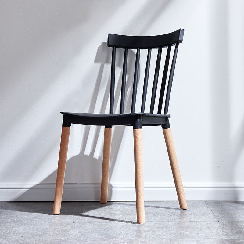 Chaise d'appoint en bois de Style Glam, finition mate, chaise de salle à manger à dossier Windsor pour café