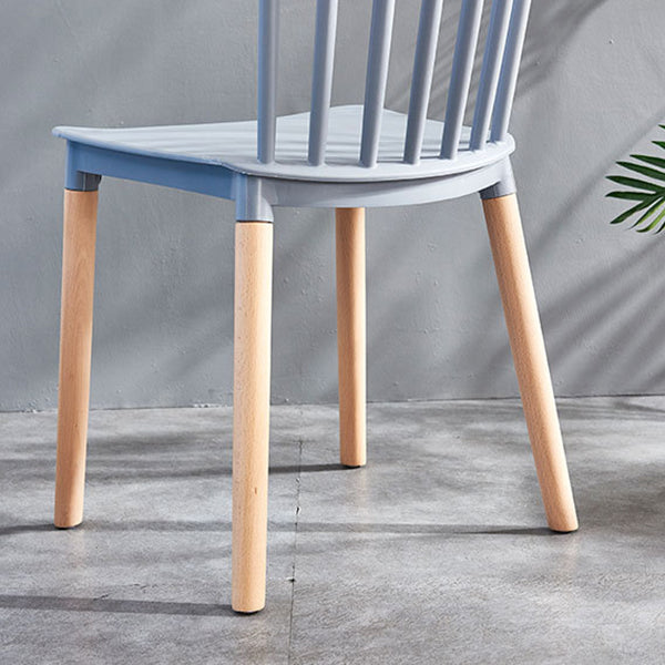 Chaise d'appoint en bois de Style Glam, finition mate, chaise de salle à manger à dossier Windsor pour café