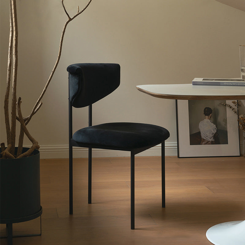 Chaise latéral rembourrée de style glamour