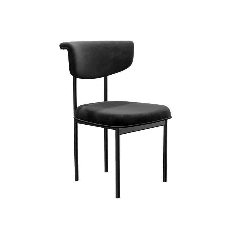 Chaise latéral rembourrée de style glamour