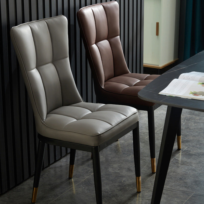 Sillas de comedor sin brazos de cuero modernas, sillas laterales tapizadas con patas de metal