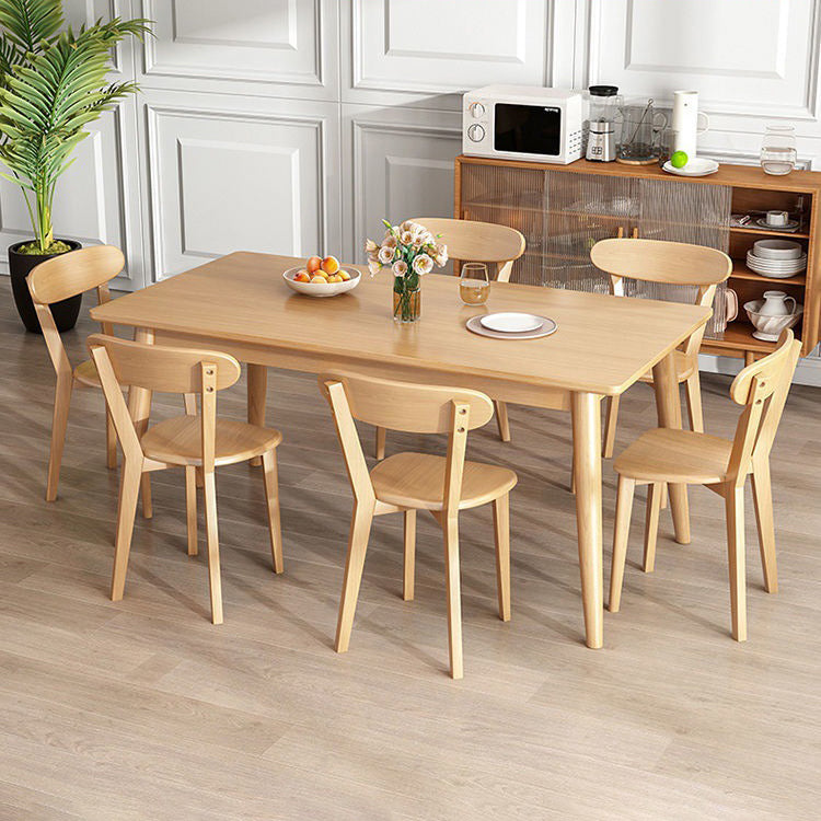 Simple Style Dining Table Rubberwood Solid Wood with 4 Legs Base Table in Wood Color