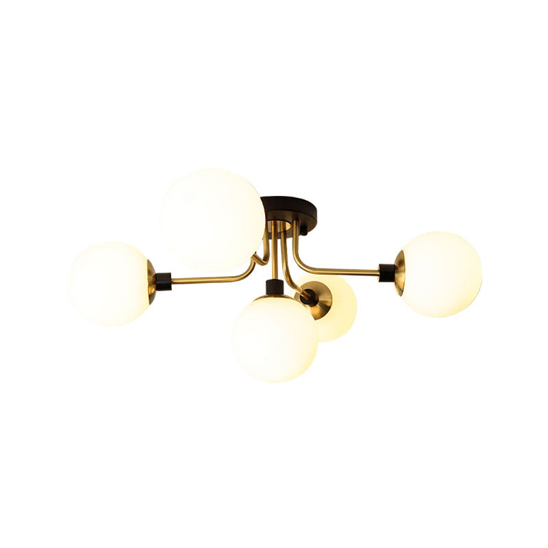Gold Semi Flush Plafond Licht met Globe Glass Shade Eenvoud Stijlen voor Living Room
