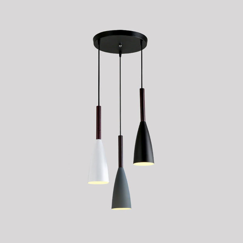"Gekleurde ronde multi hanger plafondlamplicht 
Moderne stijl metal 3 kop suspensielamp "