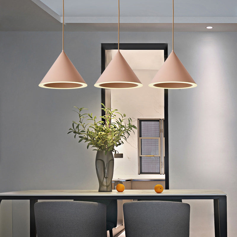 Modern Style Pendant Light Cone Shaped Metal 3 Lights Suspension Pendant