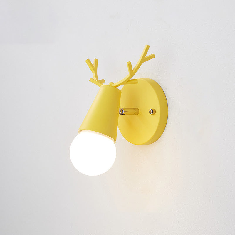 Estilo moderno Luz de lámpara de montaje de pared de 1 luces Lighting de pared de los ciervos de metal