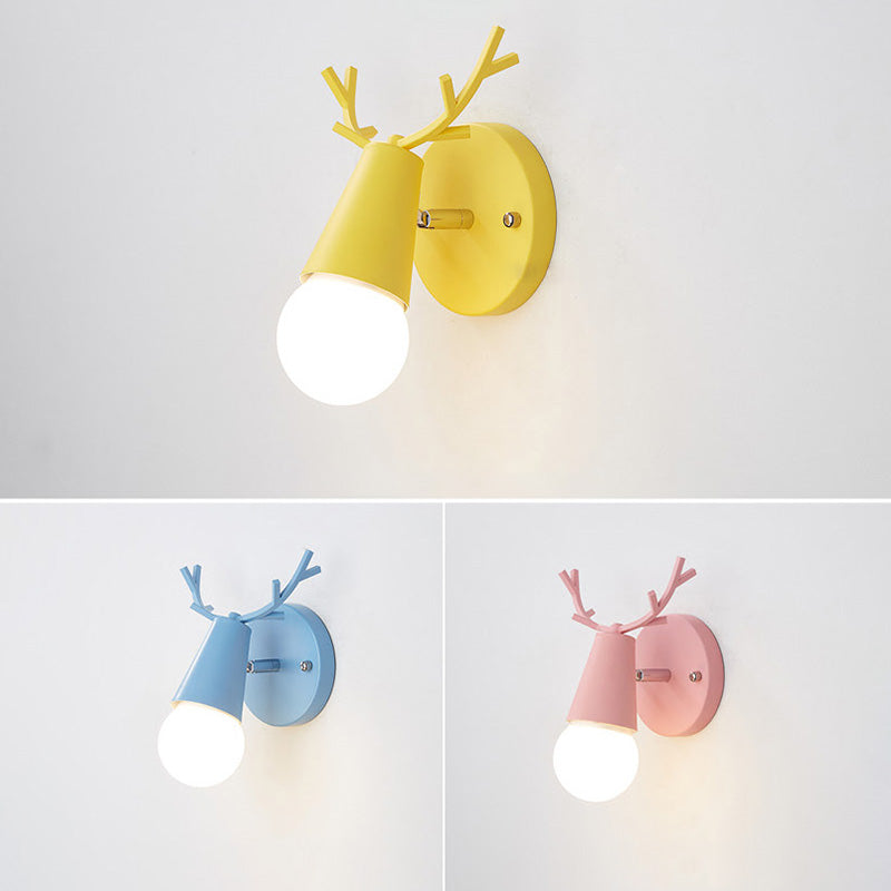 Estilo moderno Luz de lámpara de montaje de pared de 1 luces Lighting de pared de los ciervos de metal
