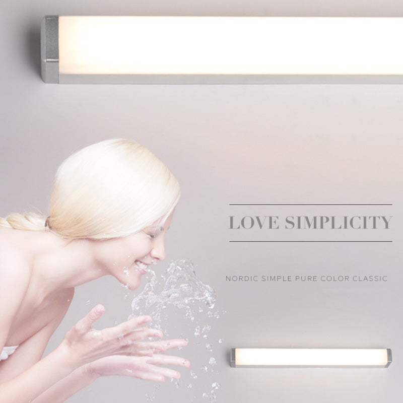 Acconde da muro di tonalità lineare a 1 luce moderna moderna illuminazione da parete specchio in stile semplice in bianco