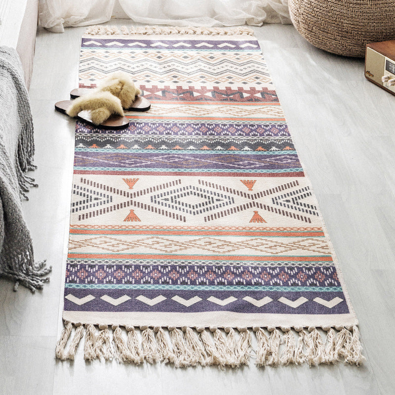 Classical Boho-Chic Rug Hand-Knitted Carpet with Fringe Cotton Blend Area Rug for Home Decoration