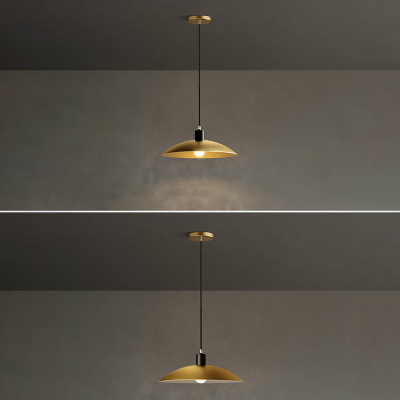 Luz de colgante colgante minimalista latón acampado luz de techo colgante con sombra de metal