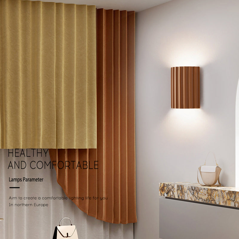 Actualización de la lámpara de pared de medio cilindro de resina macarrón de montura de montaje de montura de 2 luces para escaleras para escaleras