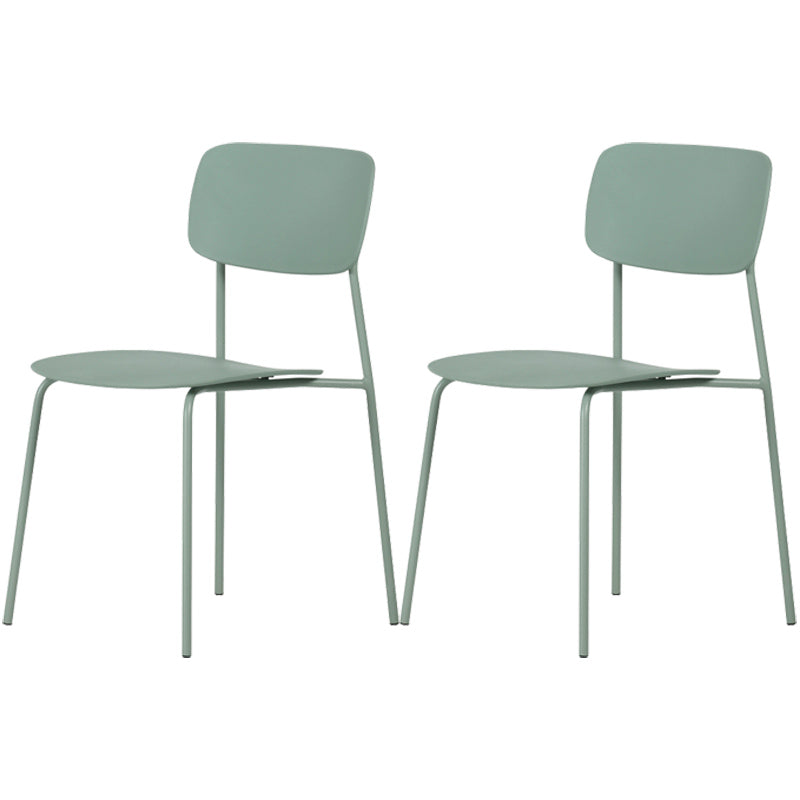 Chaises de salle à manger industrielles sans bras, chaise latérale à dossier ouvert en plastique avec pieds en métal