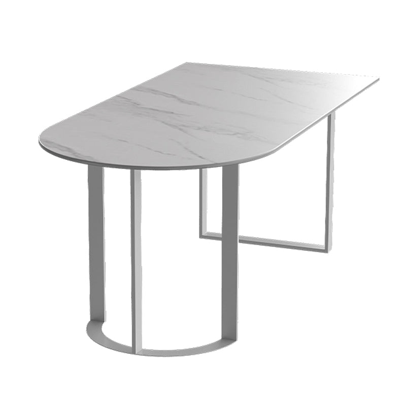 Mesa de comedor contemporánea Mesa de piedra sinterizada con base de trineo para cenar