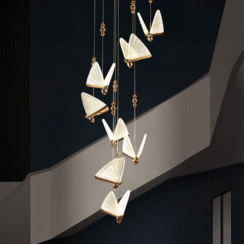 Lampe suspendue à LED en or acrylique dans le style en alliage zinc moderne de style artistique