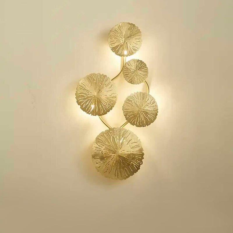 Metal Gold Wall Lamp in Modern Creative Style Stainless-Steel Lotus Shape Wall Sconce for Bedroom