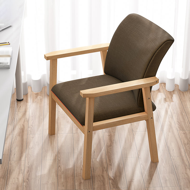 Chaise de salle à manger en bois avec fauteuil à dossier massif en bois d'hévéa scandinave avec pieds naturels