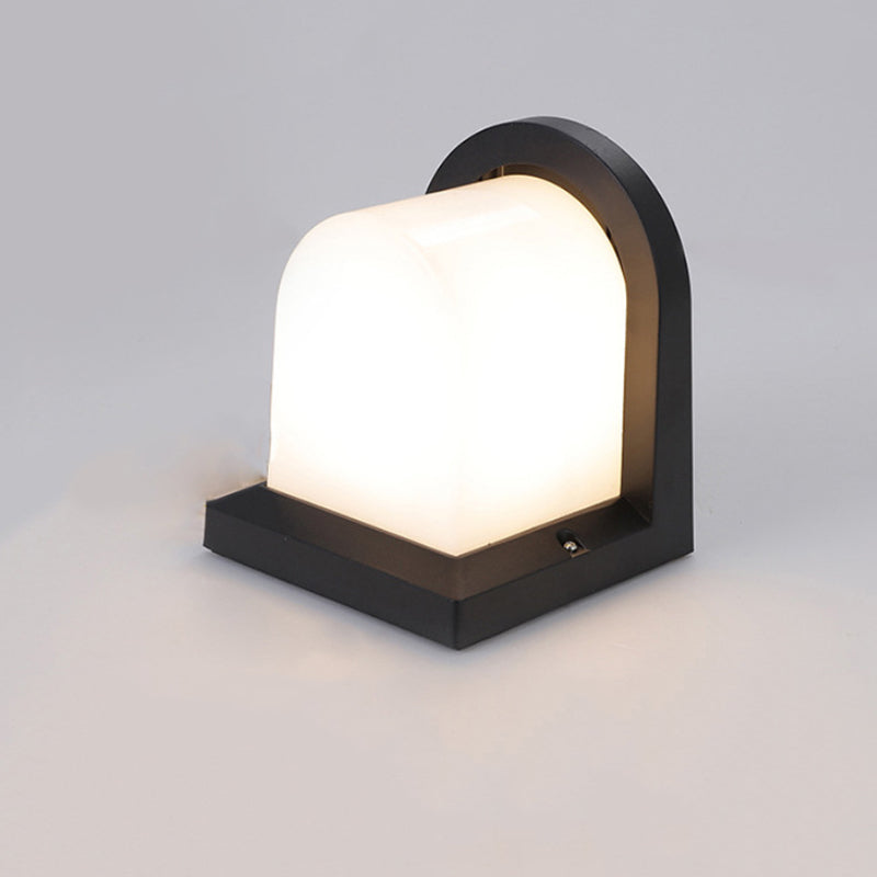 Geometric Shade Wall Lighting Modern Style Metal 1 Light Sconce Light in Black