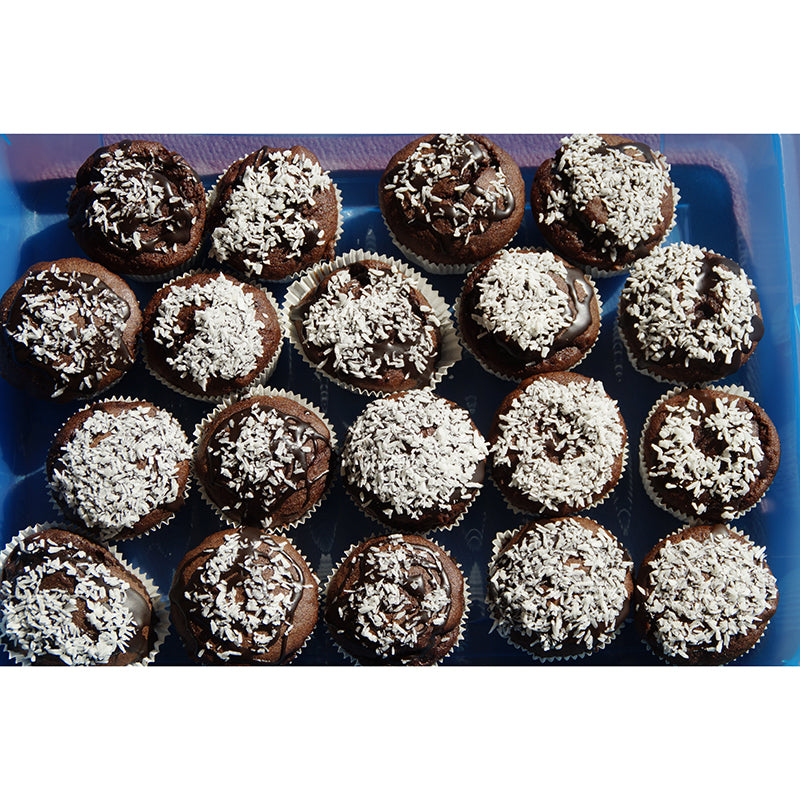 Mini Muffin Mural Wallpaper Contemporary Mildew Resistant Commerce Shop Decoration