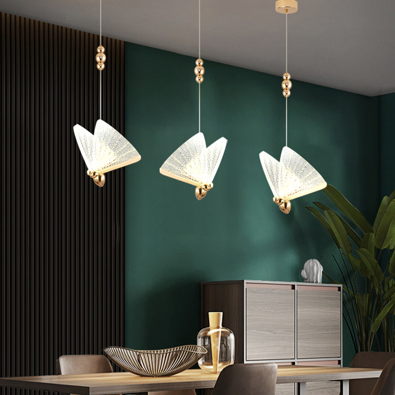 Lampada appesa a LED in oro acrilico nella luce moderna in lega di zinco farfalla a sospensione