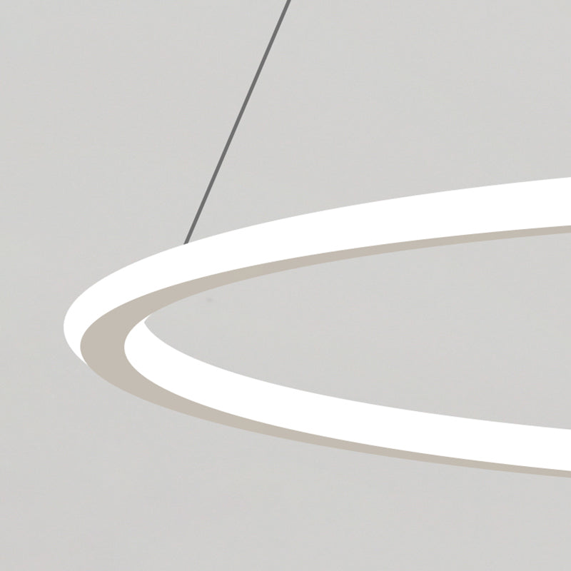 Lampaggio della sala da pranzo moderna per sala da pranzo.