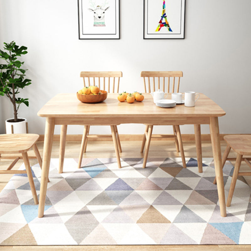 Mesa de comedor de madera sólida de 54 "L 4 Piernas Mesa de forma del rectángulo base en estilo moderno