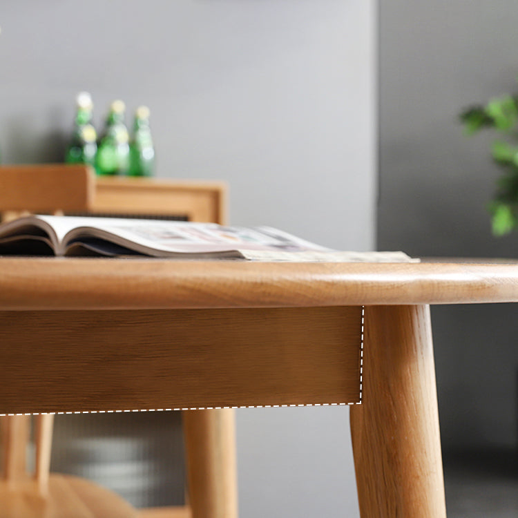 Modern Style Solid Wood Dining Table Round Table with 4 Legs for Coffee Shop