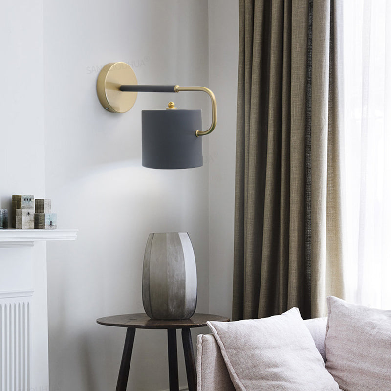 Illuminazione a parete a forma di cilindro in stile moderno in metallo 1 lampada montata a parete per la testa