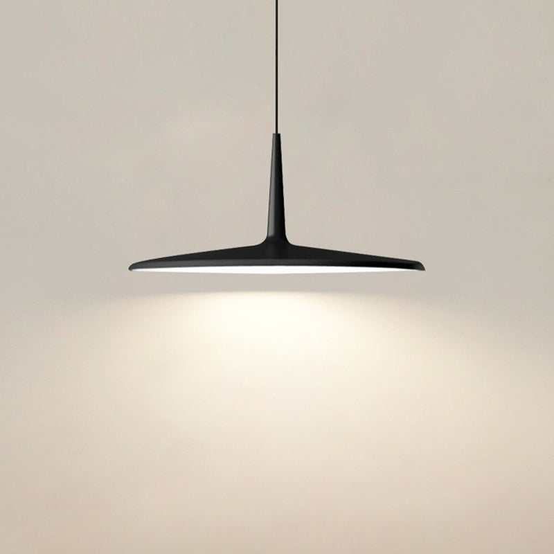 Minimalistischer Metallheizanhänger leichter, flacher Schatten 1-Licht-LED-Anhängerbeleuchtung für Esstisch