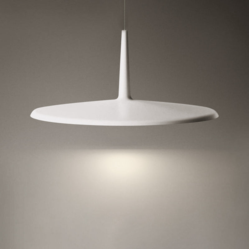 Minimalistischer Metallheizanhänger leichter, flacher Schatten 1-Licht-LED-Anhängerbeleuchtung für Esstisch