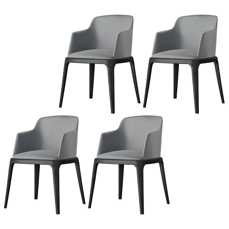 Chaise Parsons avec bras en cuir de style contemporain avec pieds en bois pour salle à manger