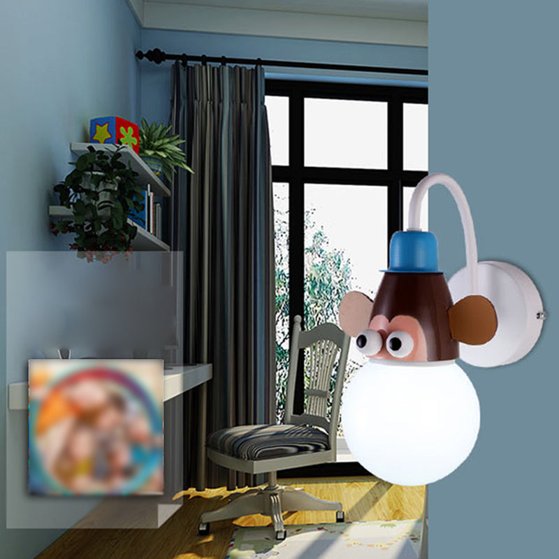 Lámpara de pared de bombilla de plumas de plancha de hierro animal para espacio para niños