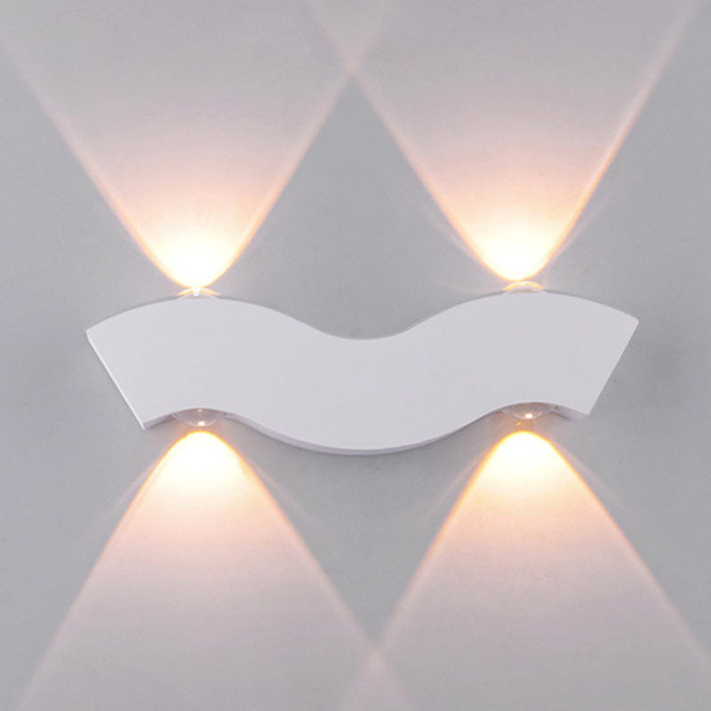 Weiße geometrische LED -wasserdichte Wandlampe in modernen kreativen Lack Aluminium Wandlampe